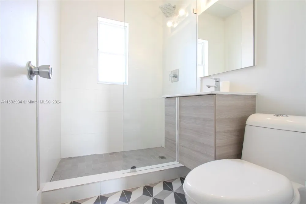 6238 SW 59th Pl #10 South Miami, FL 33143
