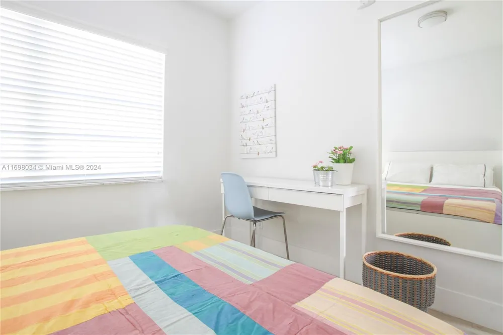 6238 SW 59th Pl #10 South Miami, FL 33143