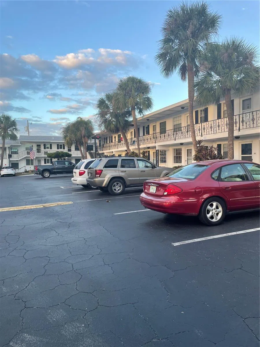 14531 WALSINGHAM ROAD #203 Largo, FL 33774