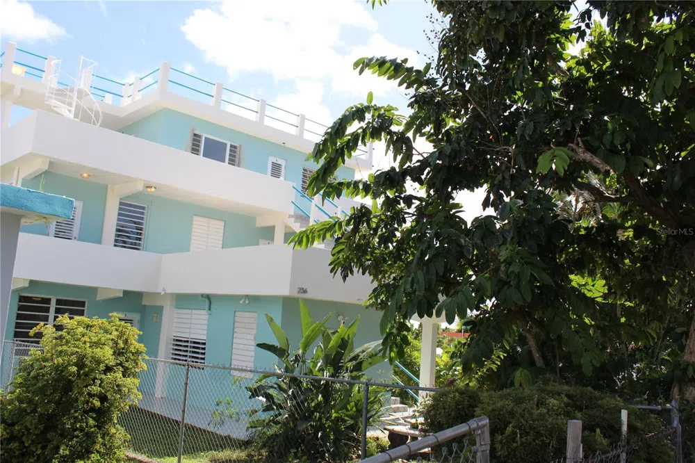 236 ACACIA Vieques, PR 00765