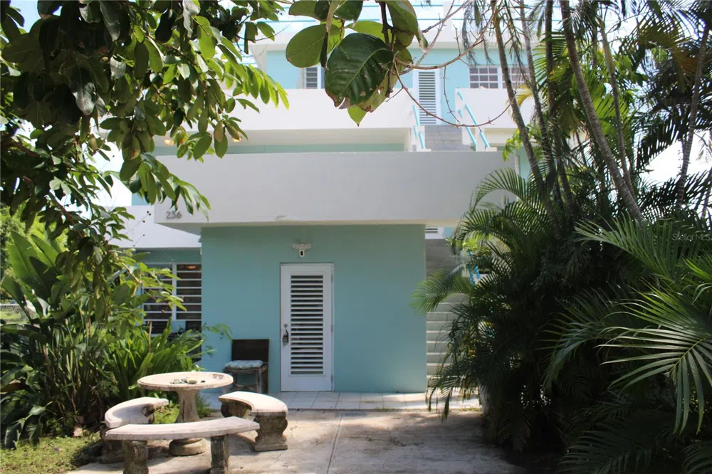 236 ACACIA Vieques, PR 00765
