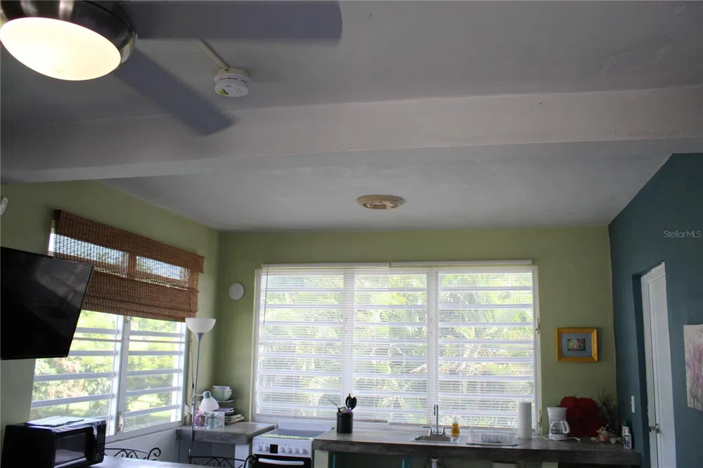 236 ACACIA Vieques, PR 00765