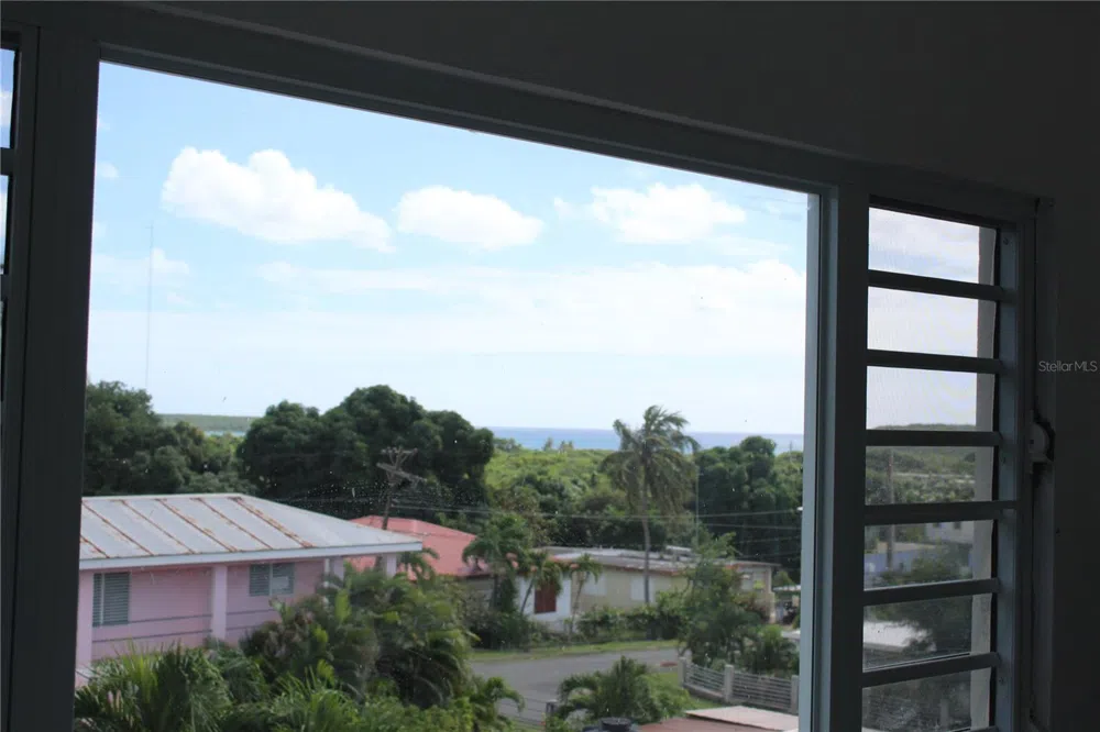 236 ACACIA Vieques, PR 00765
