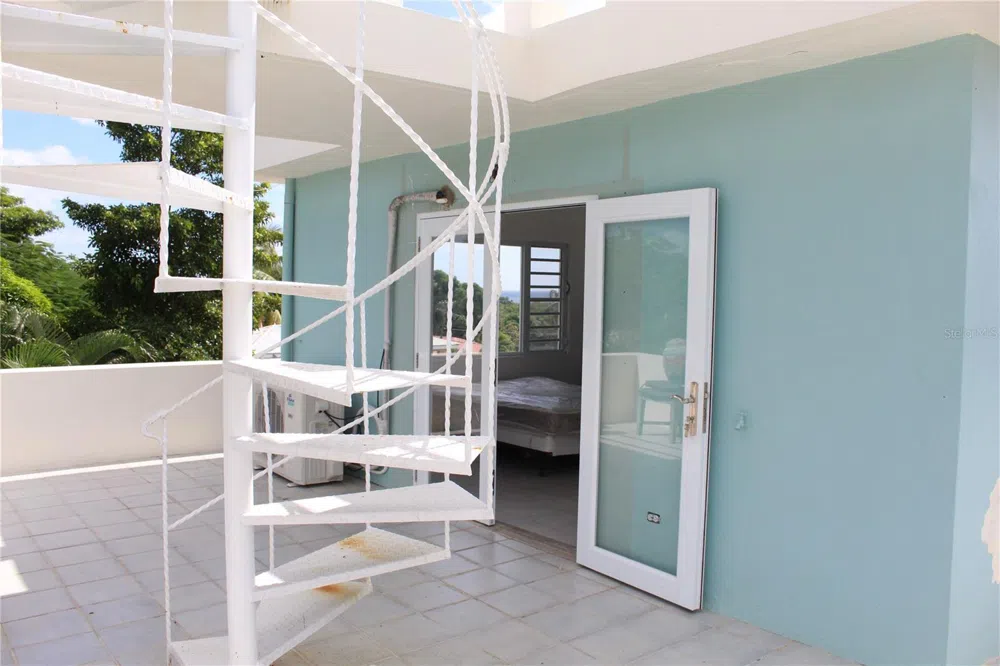 236 ACACIA Vieques, PR 00765