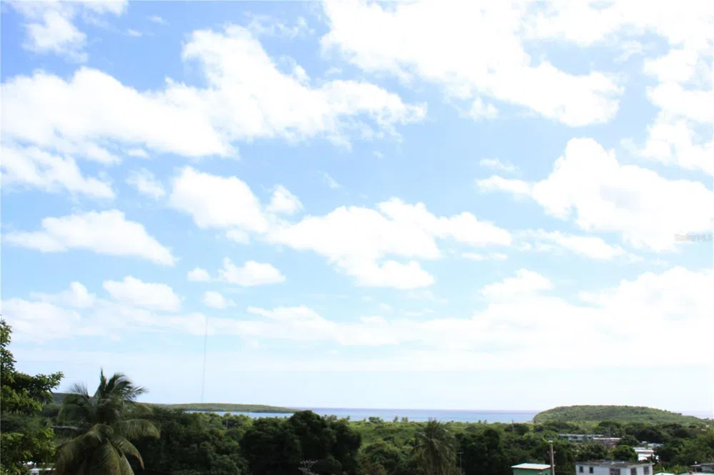 236 ACACIA Vieques, PR 00765