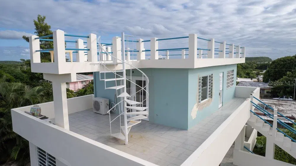 236 ACACIA Vieques, PR 00765