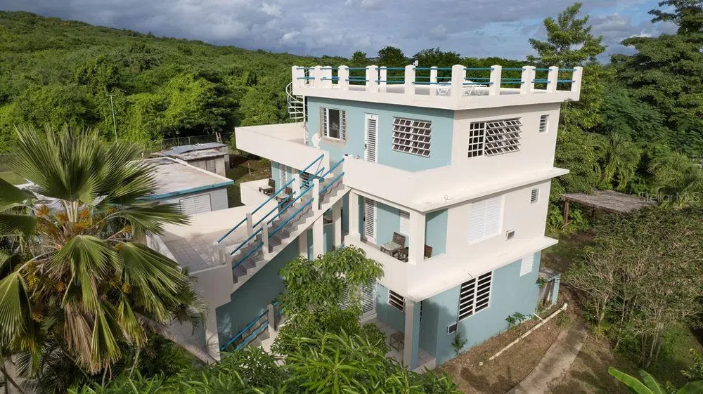 236 ACACIA Vieques, PR 00765