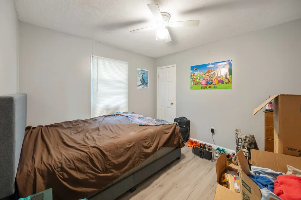 41 E 7th St E Parsons, TN 38363