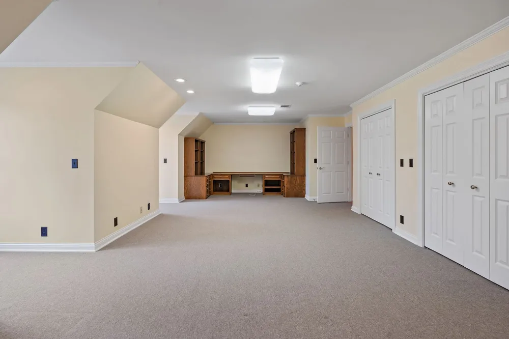 303 Middlefield Ln Lascassas, TN 37085