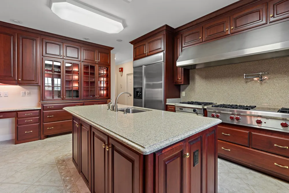 303 Middlefield Ln Lascassas, TN 37085