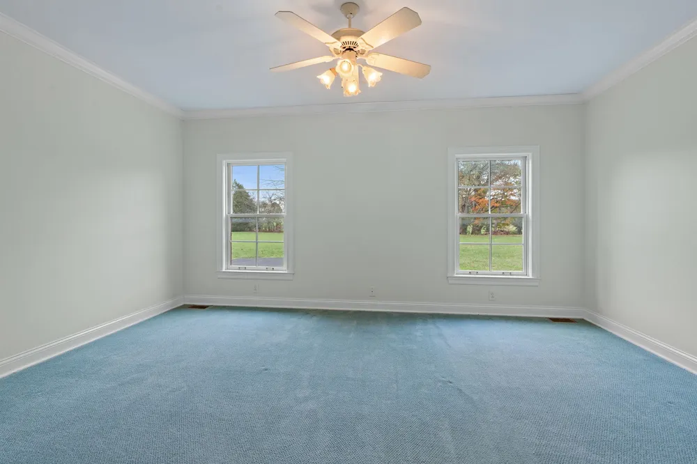 303 Middlefield Ln Lascassas, TN 37085