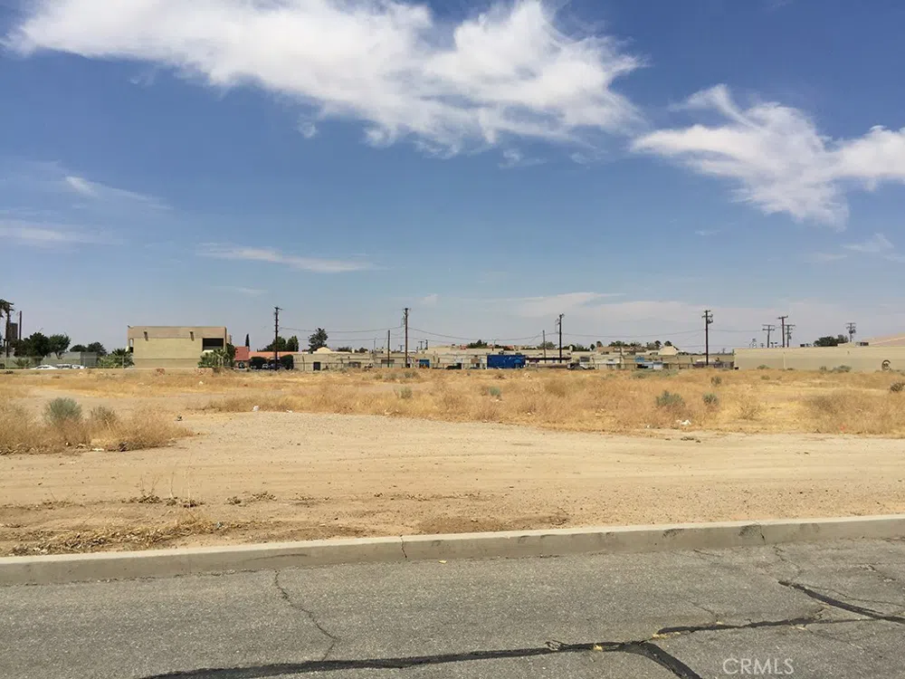 3 Street East and Palmdale Boulevard Palmdale, CA 93550