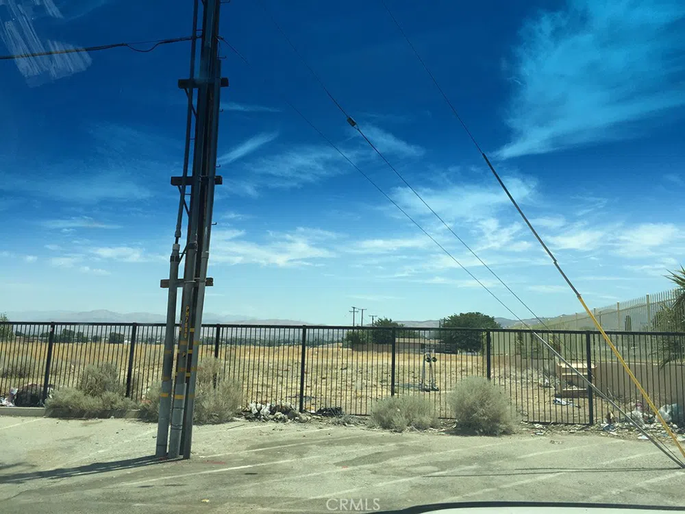 3 Street East and Palmdale Boulevard Palmdale, CA 93550