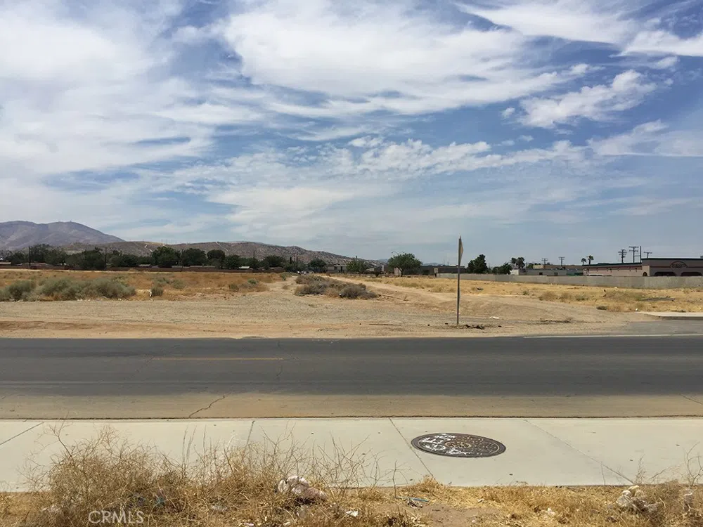 3 Street East and Palmdale Boulevard Palmdale, CA 93550