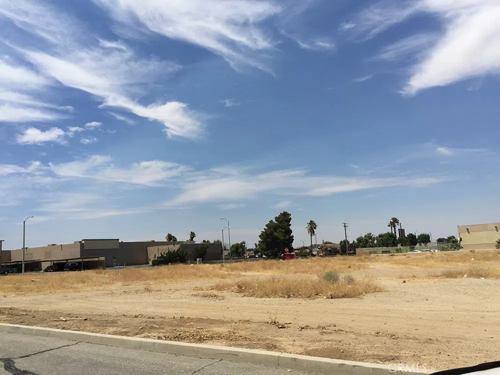 3 Street East and Palmdale Boulevard Palmdale, CA 93550