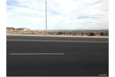 20 Street West & Ave. S Palmdale, CA 93551