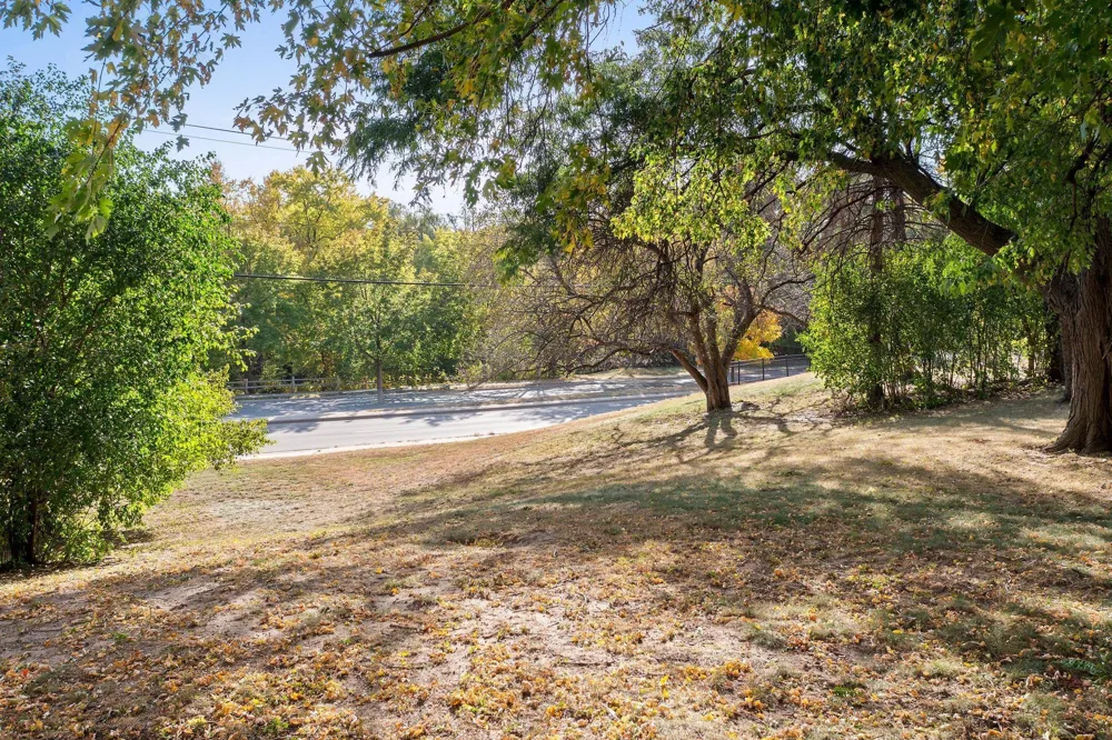 TBD 78th Street Edina, MN 55439