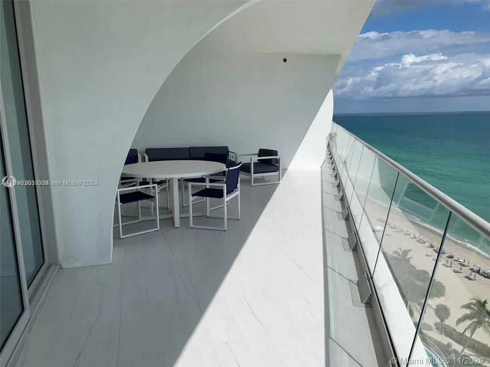16901 Collins Ave #1402 Sunny Isles Beach, FL 33160