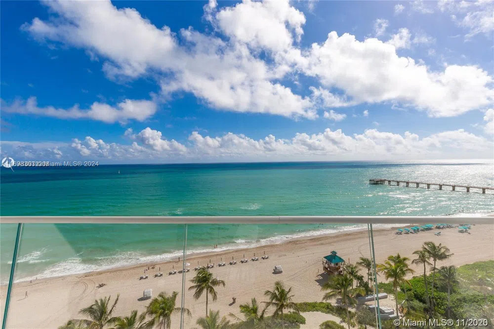 16901 Collins Ave #1402 Sunny Isles Beach, FL 33160