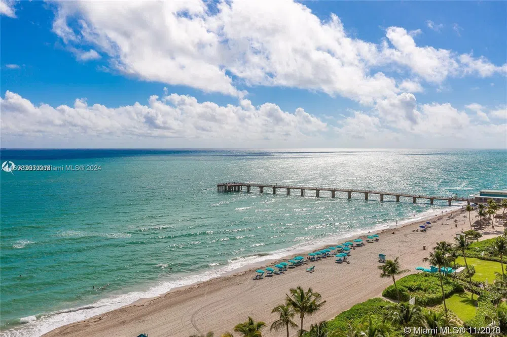 16901 Collins Ave #1402 Sunny Isles Beach, FL 33160