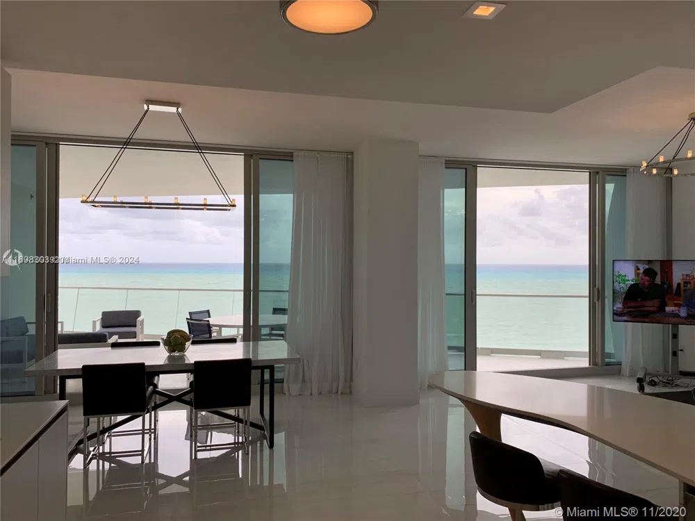16901 Collins Ave #1402 Sunny Isles Beach, FL 33160