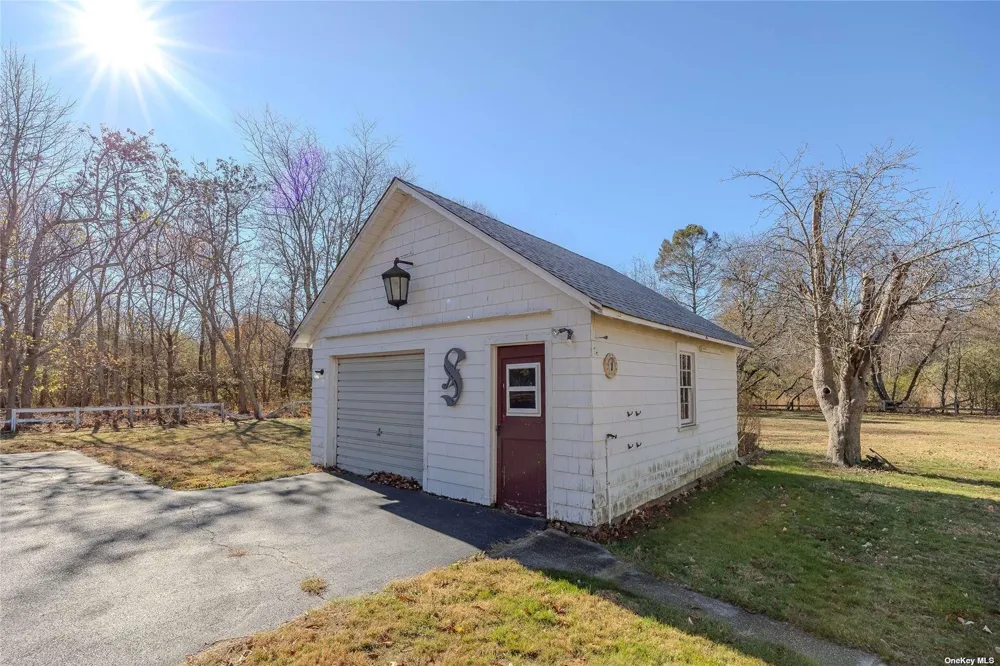 2055 Boisseau Avenue Southold, NY 11971