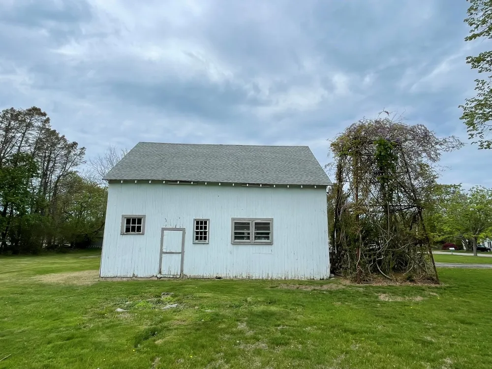 2055 Boisseau Avenue Southold, NY 11971