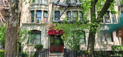 767 Eastern Parkway E #1B