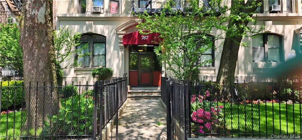 767 Eastern Parkway E #1B Brooklyn, NY 11213