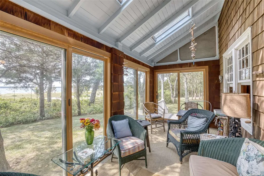 1695 Old Woods Path Southold, NY 11971