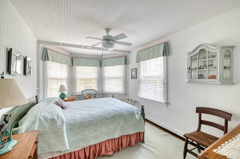 1695 Old Woods Path Southold, NY 11971