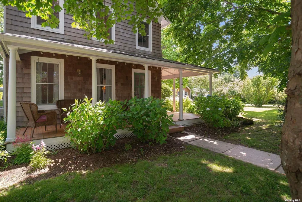 640 Orchard Street New Suffolk, NY 11956