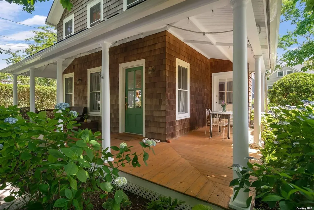 640 Orchard Street New Suffolk, NY 11956