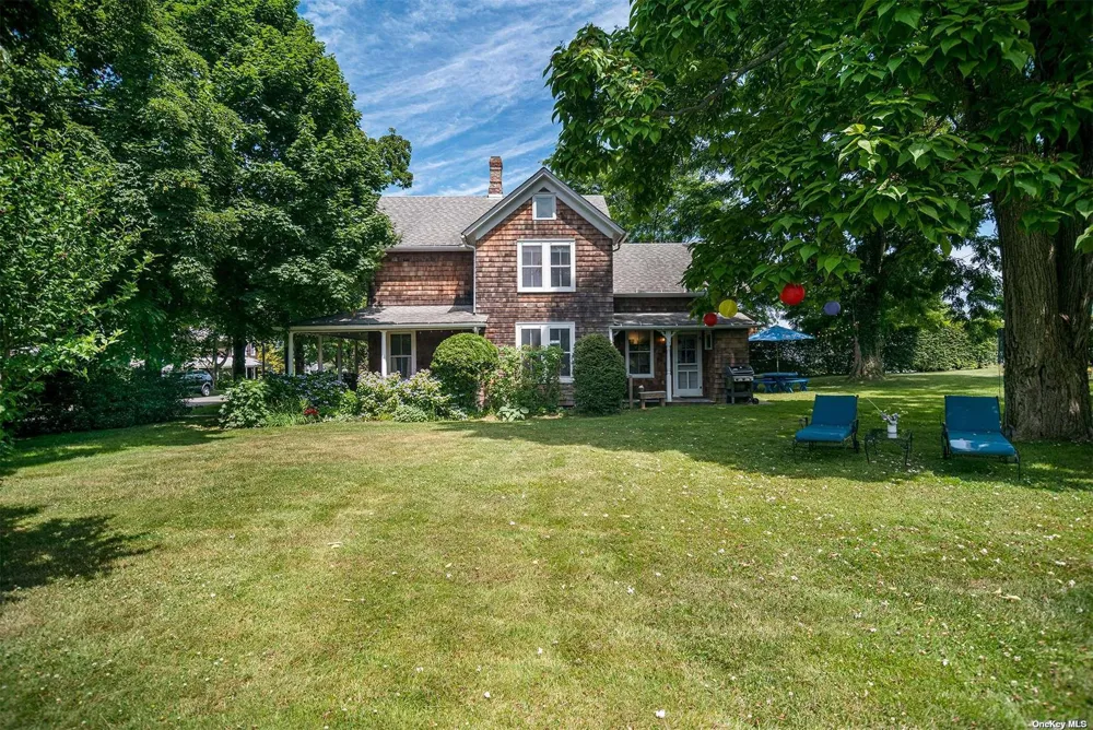 640 Orchard Street New Suffolk, NY 11956