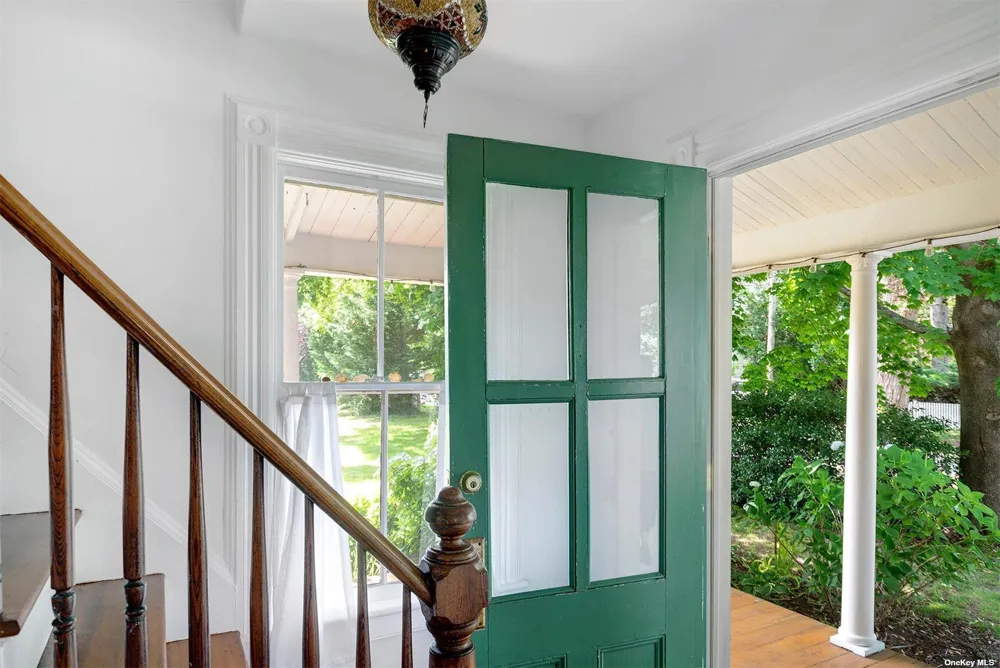 640 Orchard Street New Suffolk, NY 11956