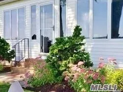 15 Downs Boulevard Jamesport, NY 11947