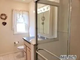 15 Downs Boulevard Jamesport, NY 11947