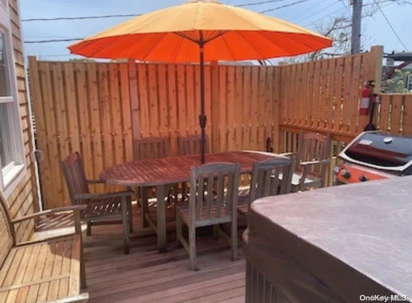 343 Dehnhoff Ocean Beach, NY 11770
