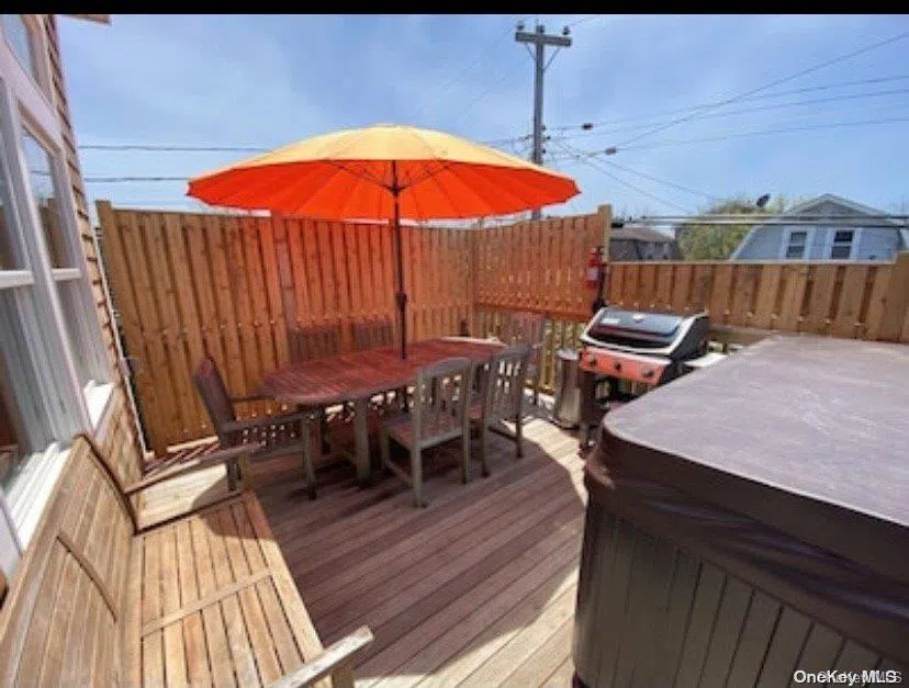 343 Dehnhoff Ocean Beach, NY 11770