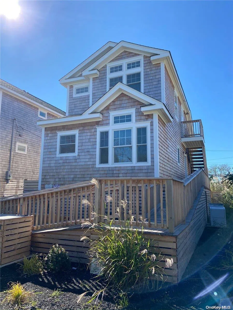 343 Dehnhoff Ocean Beach, NY 11770