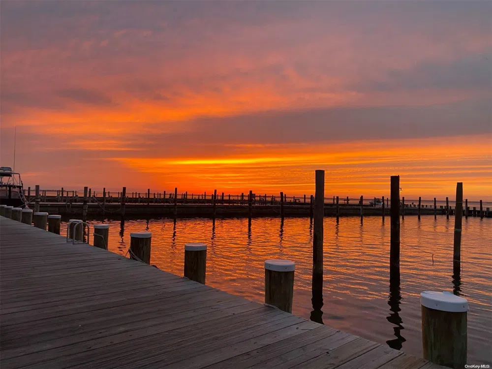 343 Dehnhoff Ocean Beach, NY 11770