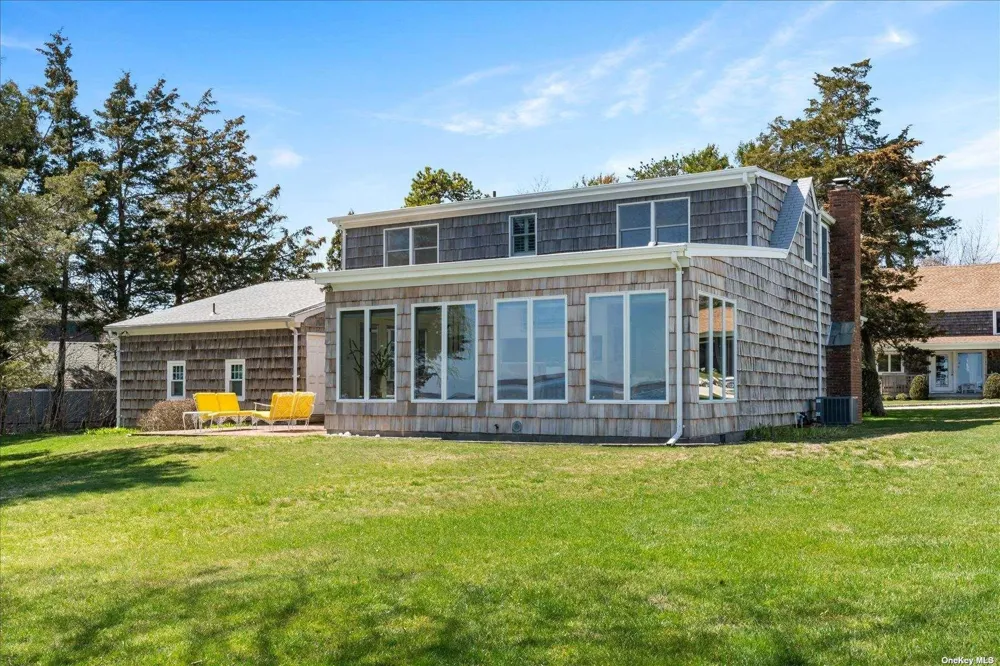 1155 Old Harbor Road New Suffolk, NY 11956