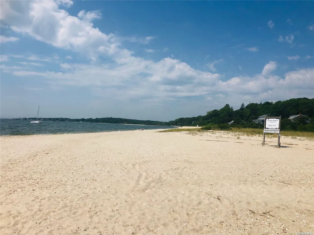 935 Southern Cross Road Cutchogue, NY 11935