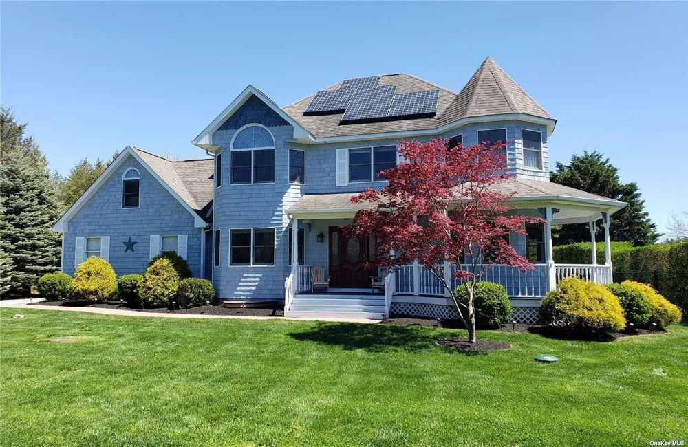 1275 The Esplanade Southold, NY 11971