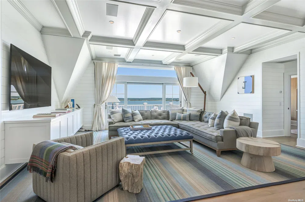 15 Montclair Avenue Shelter Island, NY 11964