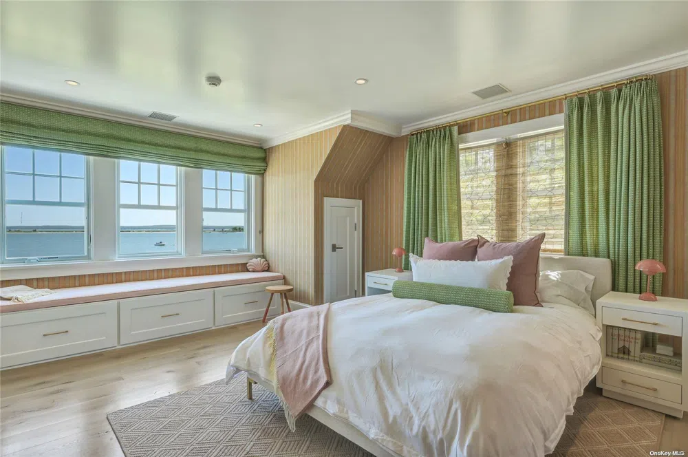 15 Montclair Avenue Shelter Island, NY 11964