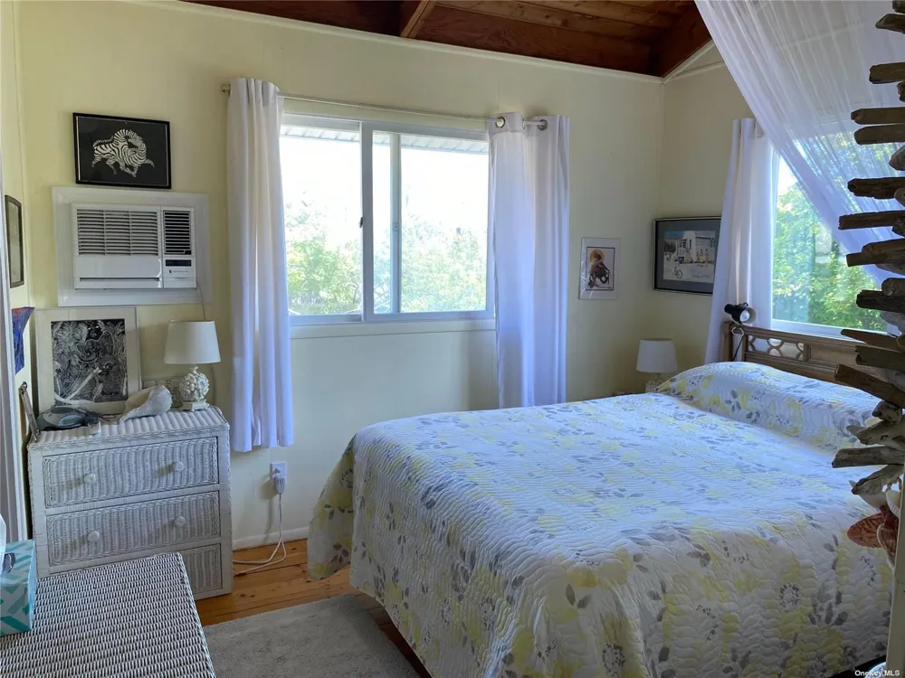11 Seneca Street Ocean Bay Park, NY 11770
