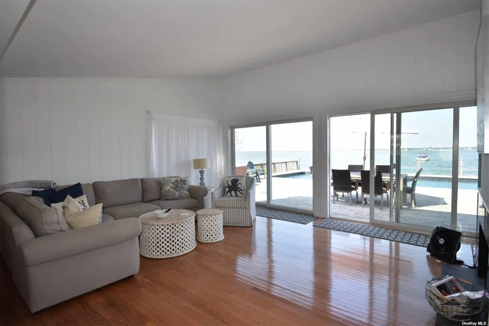 620 Dune Road Westhampton, NY 11977