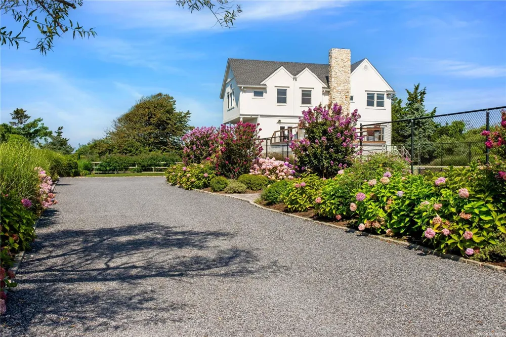 157 Dune Road Quogue, NY 11959