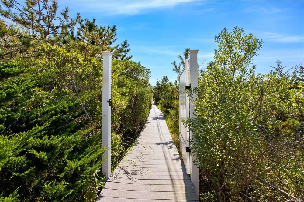 157 Dune Road Quogue, NY 11959